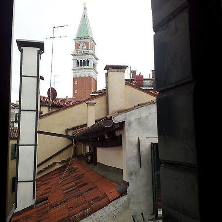 Hotel Astoria Veneţia Exterior foto